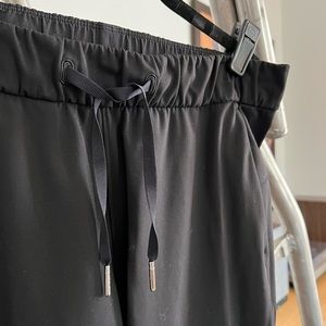 Lululemon Stretchy 7/8 Pant (1 of 2)
